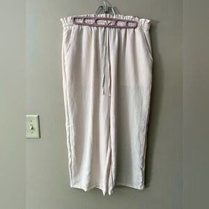 Anyhold NWT sz L pull on elastic drawstring high waisted wide leg capris.